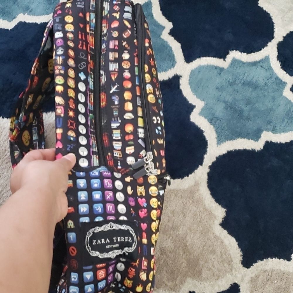 Zara Terez backpack emoji print - Picture 5 of 8